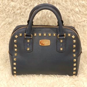 Michael Kors. EXCELLENT condition. Small bag.